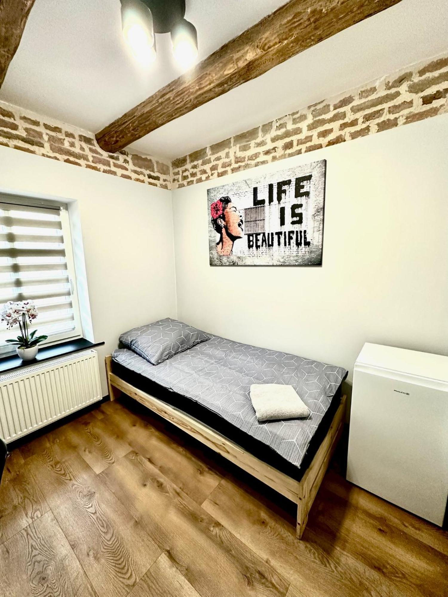 Marianowka Apartment เลกนิตซา ภายนอก รูปภาพ