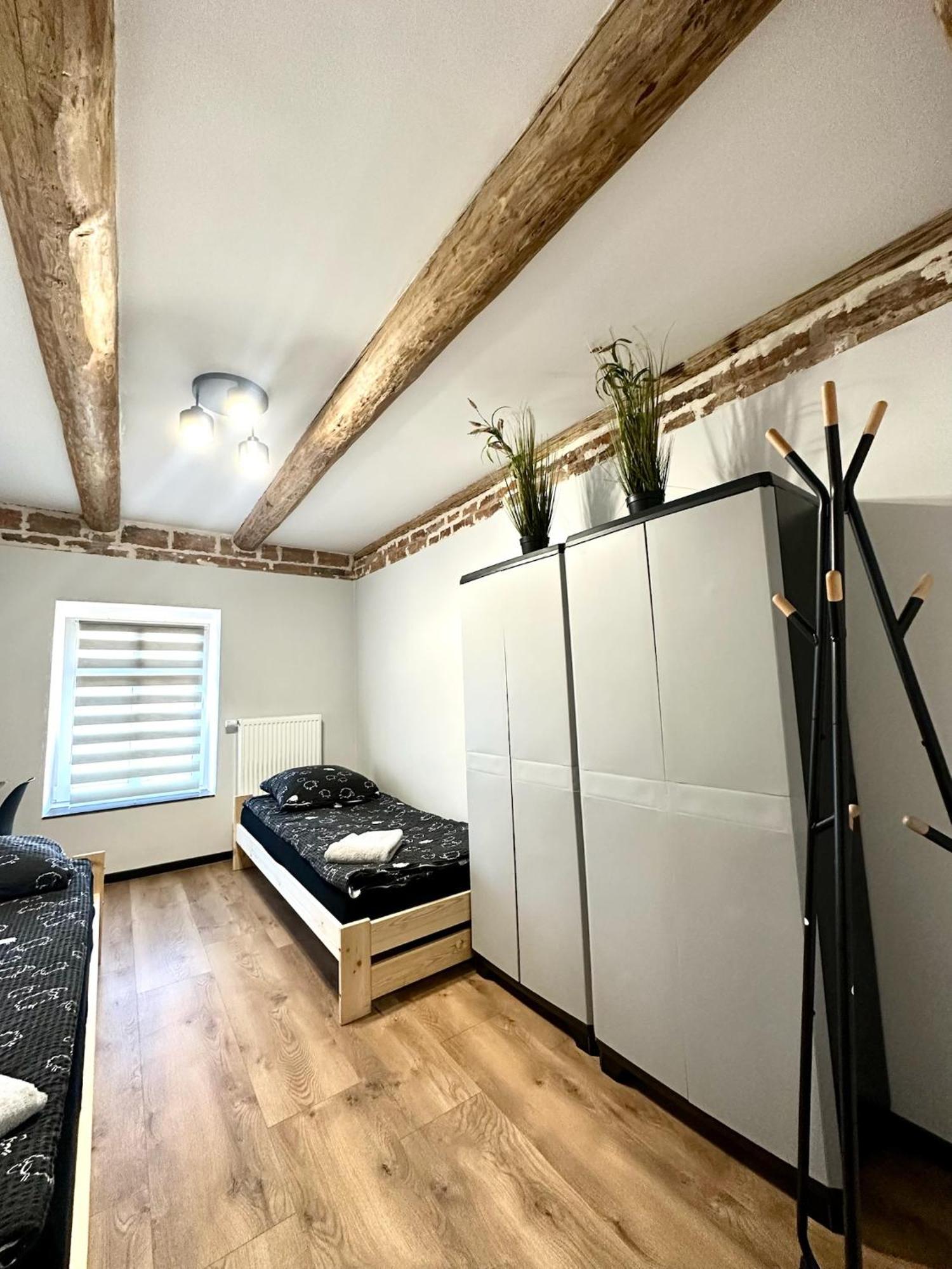 Marianowka Apartment เลกนิตซา ภายนอก รูปภาพ